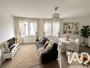 Apartment in Romainville (93230)