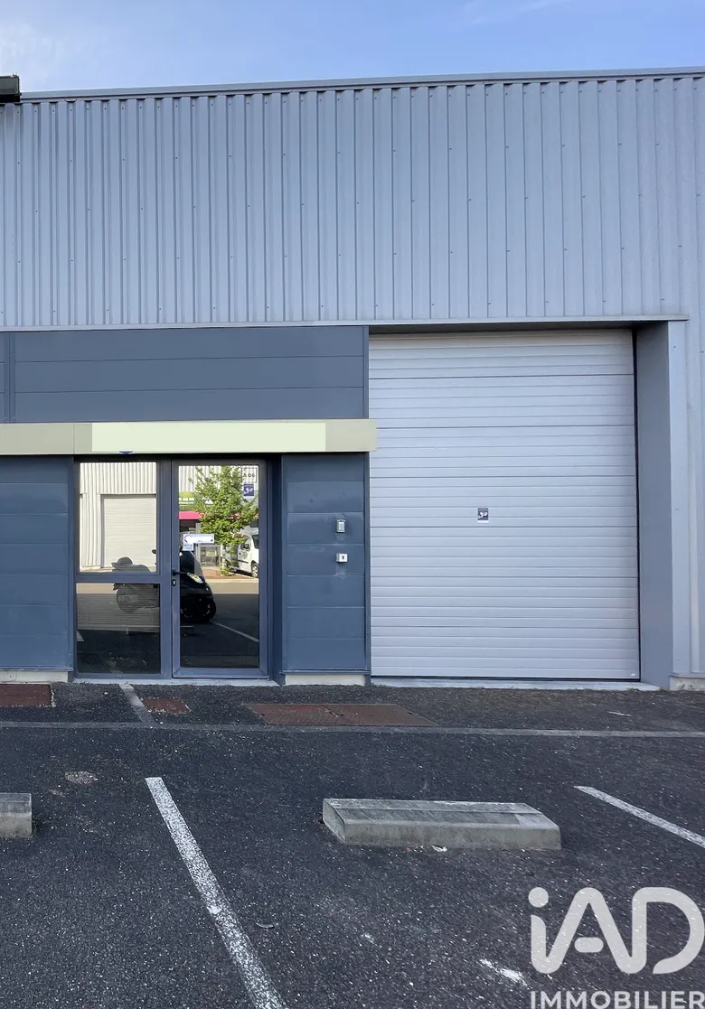 Immeuble 80 m² · à Tresses · 80 m² · 149 000 €