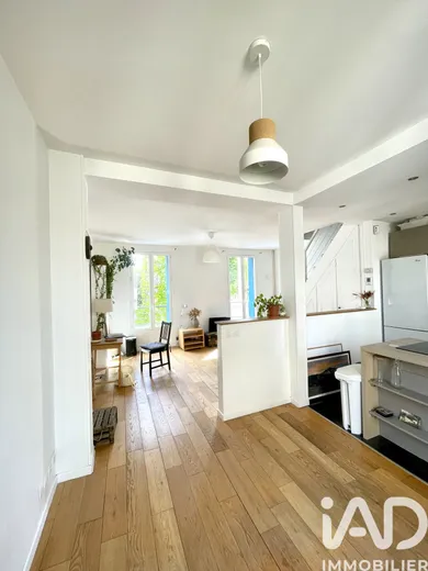 Duplex in Gentilly (94250)