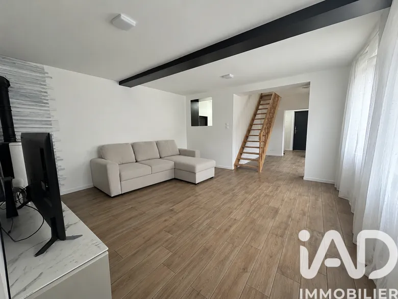 Immeuble 4 pièces 86 m² · à Escaudain · 86 m² · 250 000 €