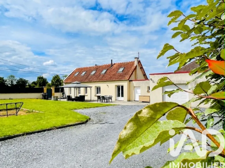 Maison 5 pièces 97 m² · à Sommervieu · 97 m² · 299 000 €