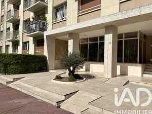 Apartment in Fontenay-sous-Bois (94120)