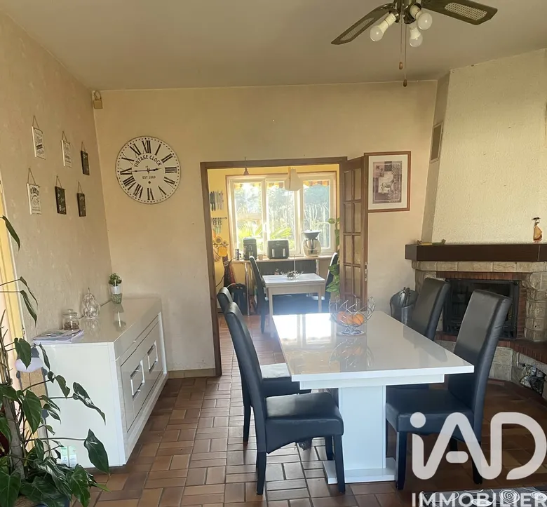 Maison 5 pièces 147 m² · à Vald'Yerre · 146,8 m² · 137 000 €