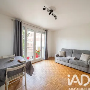 Apartment in Noisy-le-Grand (93160)
