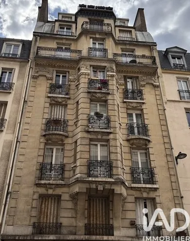 Appartement à Paris (75015)