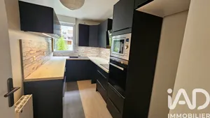 Apartment in Carrières-sur-Seine (78420)