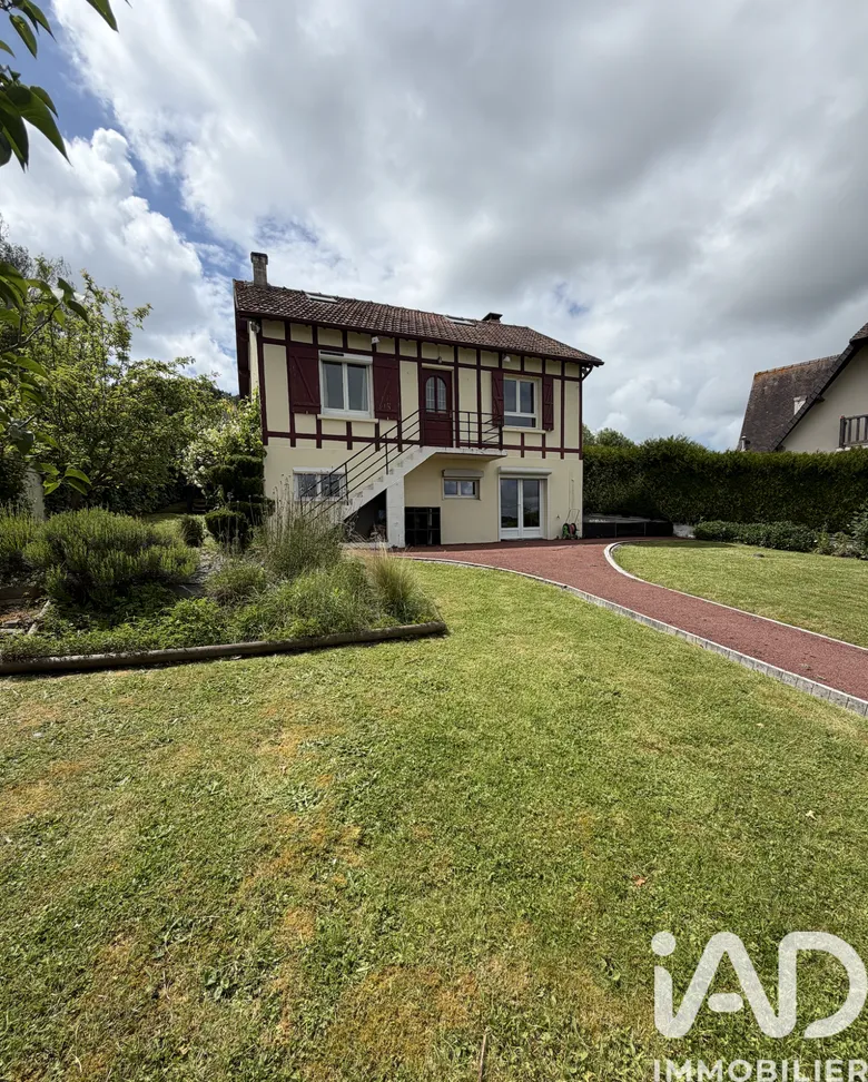 Maison 8 pièces 128 m² · à Deauville · 128 m² · 415 000 €