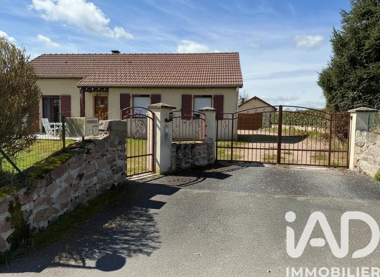 Maison 4 pièces 87 m² · à Saint-Pierre-Laval · 87 m² · 209 000 €
