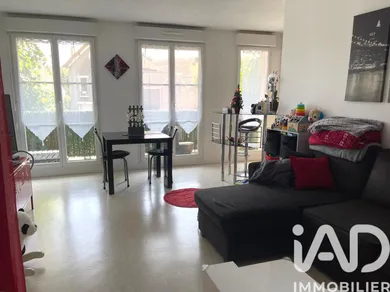 Apartment in Montmagny (95360)