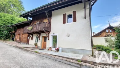 Maison traditionnelle à Saint-André-de-Boëge (74420)
