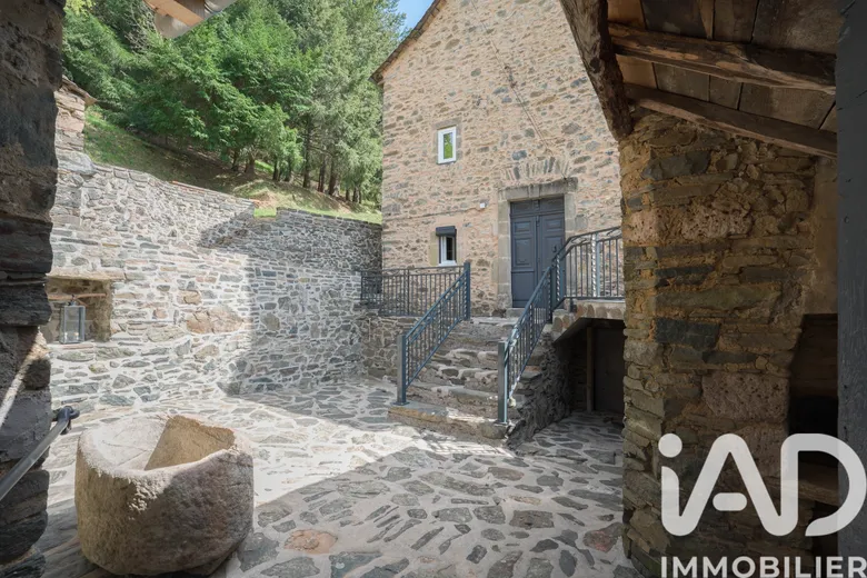 Maison 4 pièces 95 m² · à Ayssènes · 95 m² · 311 000 €