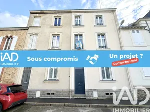 Maison de ville à Laval (53000)