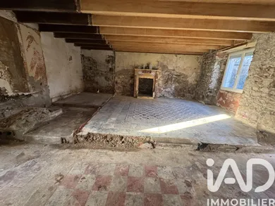 Village house in Indre (44610)