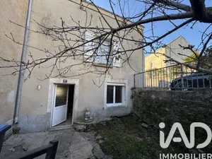 Maison de village à Indre (44610)