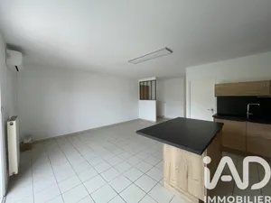 Apartment in Montélimar (26200)