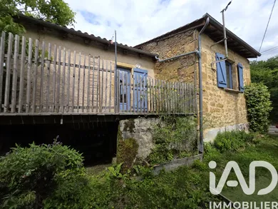 Maison à Saint-Céré (46400)