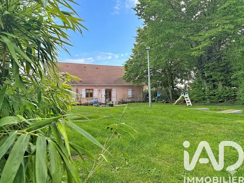 Maison 5 pièces 99 m² · à Roinville · 98,5 m² · 234 000 €