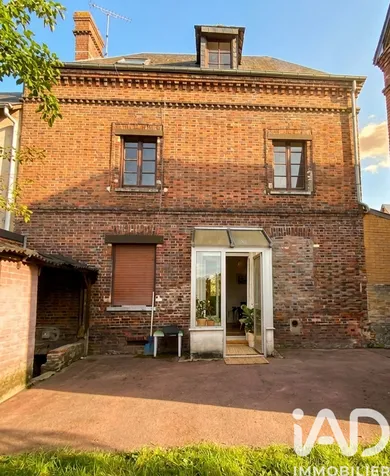 Maison de ville à Serquigny (27470)