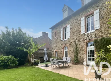 Maison de ville à Châteauneuf-d'Ille-et-Vilaine (35430)