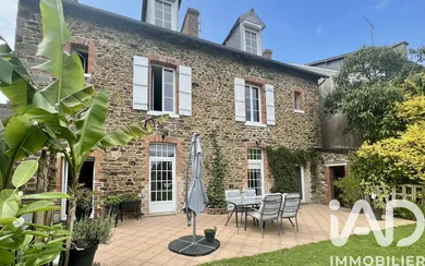 Maison de ville à Châteauneuf-d'Ille-et-Vilaine (35430)