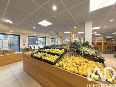 Commercial walls in Compiègne (60200)