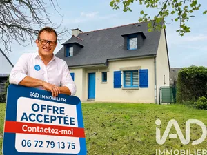 Maison à La Chapelle-Thouarault (35590)