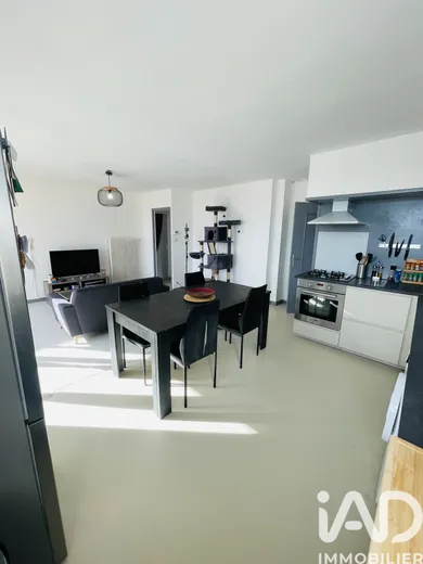 Apartment in Beaucaire (30300)