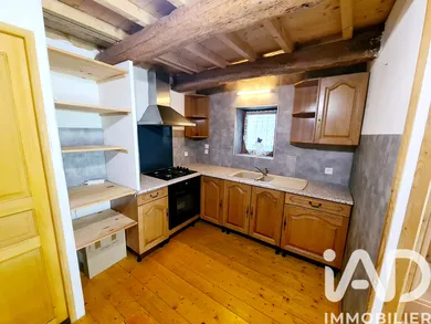Maison de campagne à Fontrieu (81260)
