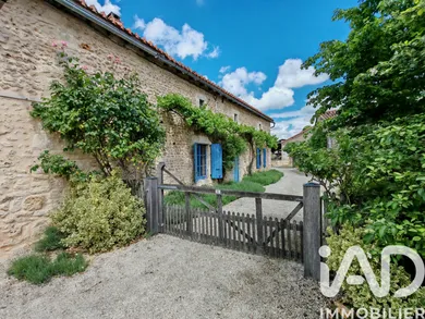 Maison à La Chapelle-Bâton (86250)