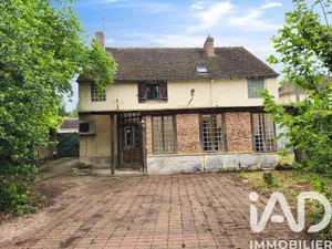 Maison de village à Châtenay-sur-Seine (77126)