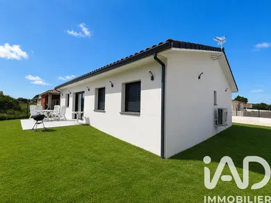 House in Saint-Nicolas-de-la-Grave (82210)