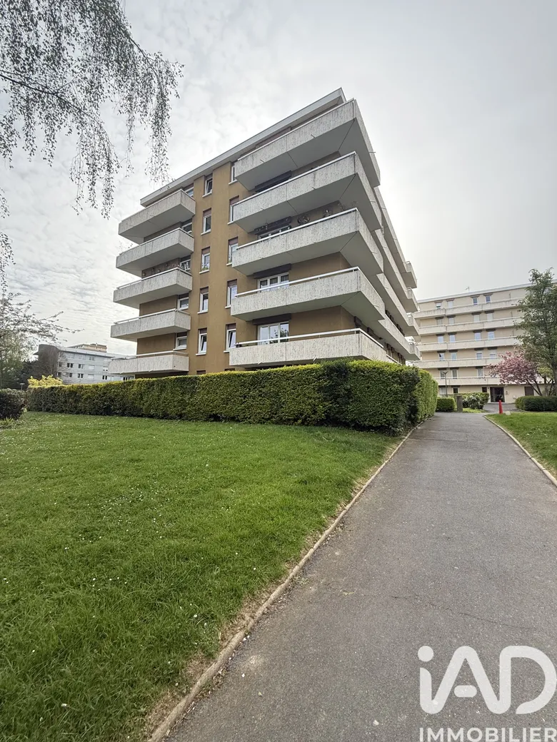 Appartement 5 pièces 83 m² · à Hérouville-Saint-Clair · 83 m² · 260 000 €