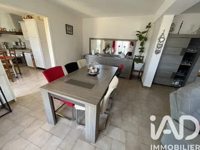Traditional house in Moroges (71390)