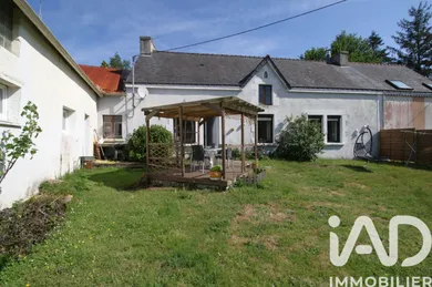 Immeuble à Calan (56240)