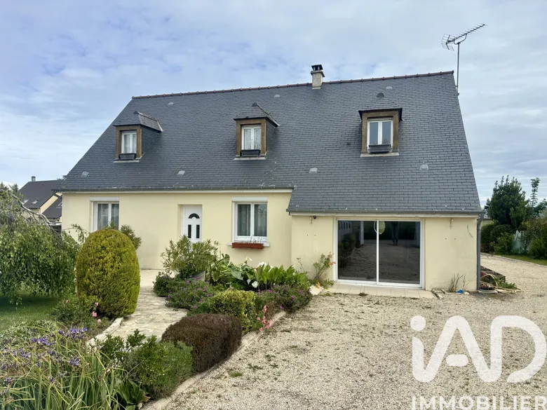 Maison 5 pièces 100 m² · à Trévières · 100 m² · 266 000 €