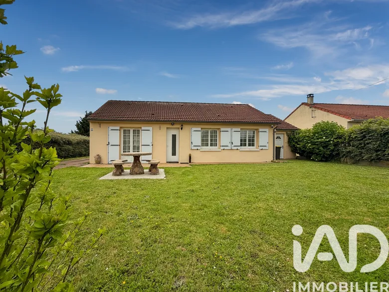 Maison 5 pièces 83 m² · à Nargis · 83 m² · 180 000 €