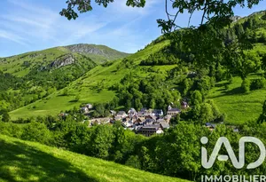 Immeuble à Bagnères-de-Luchon (31110)