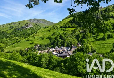 Immeuble à Bagnères-de-Luchon (31110)