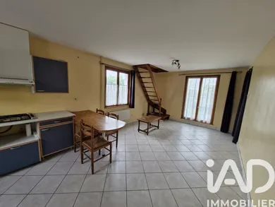 Apartment in Lille (59000)