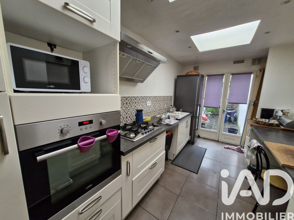 Vente maison à Roubaix (59100) : maison de ville 5 pièces 107 m² - 2028175