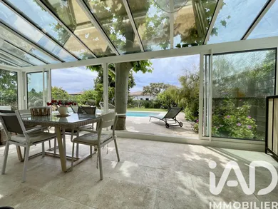 Mansion in La Londe-les-Maures (83250)