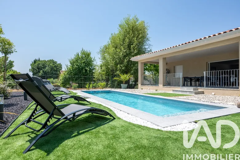 Maison 4 pièces 96 m² · à Saint-Hilaire-de-Brethmas · 96 m² · 320 000 €