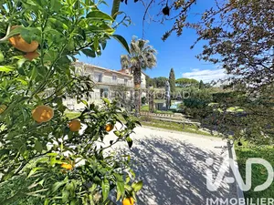 Maison à Sanary-sur-Mer (83110)