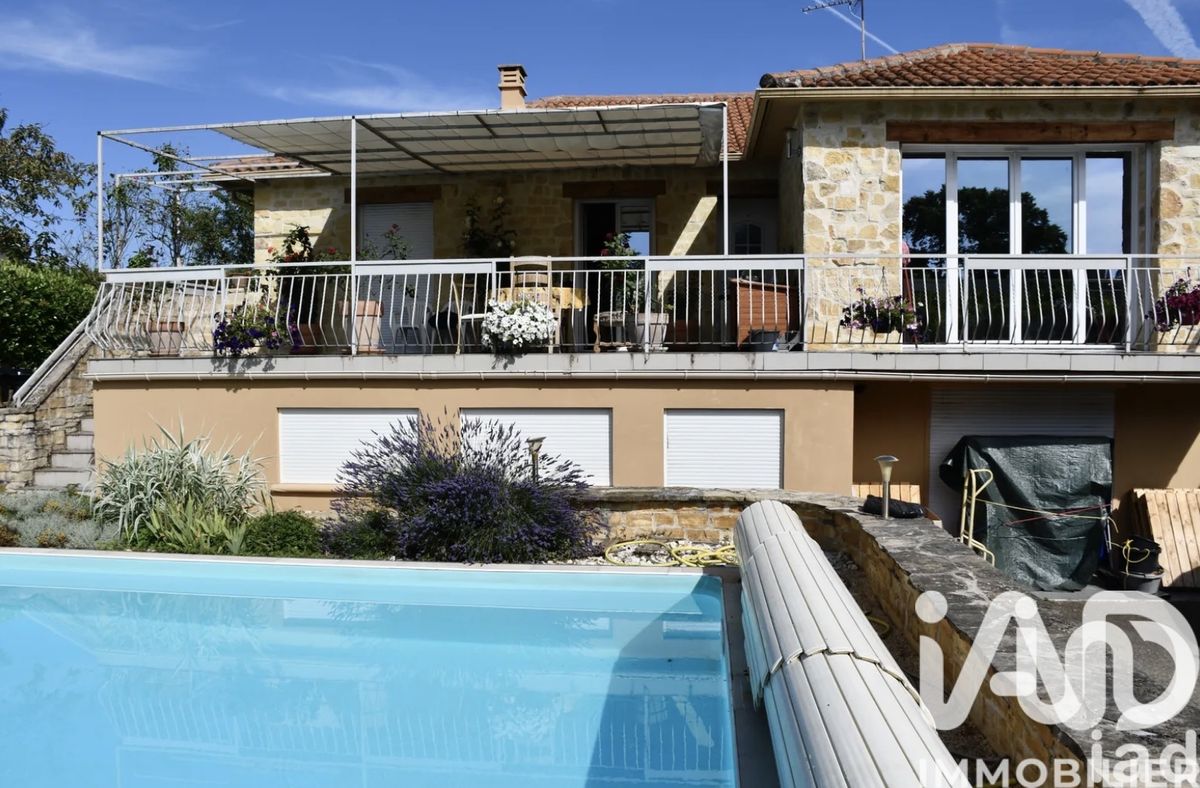 maison à Mercuès