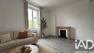 Apartment in Grenoble (38100)