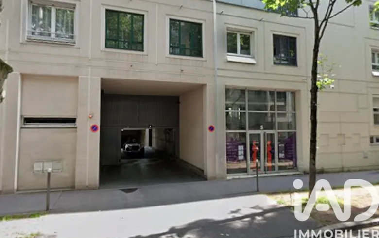 Parking 14 m² · à Lyon · 14 m² · 24 000 €