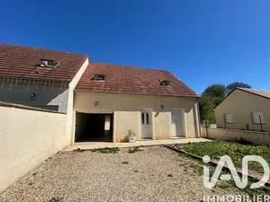 Maison traditionnelle à Vaudeurs (89320)