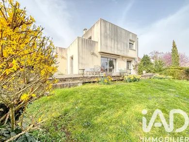 Maison d'architecte à Corbeil-Essonnes (91100)