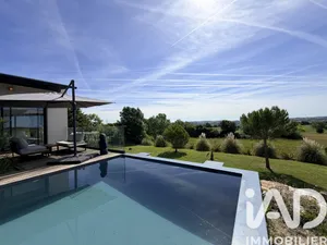 House in L'Isle-Jourdain (32600)