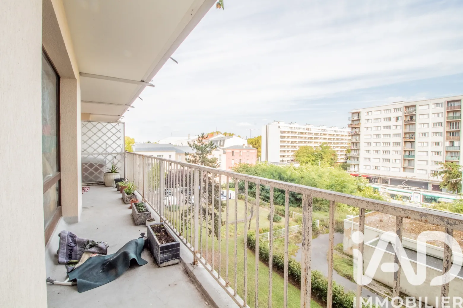 Vente appartement à Saint-Denis (93200) : appartement 4 pièces 78 m² - 2027730 — 2